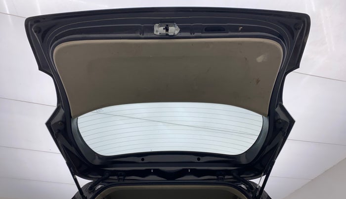 2015 Maruti Ertiga ZDI, Diesel, Manual, 63,611 km, Boot Door Open