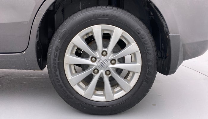 2015 Maruti Ertiga ZDI, Diesel, Manual, 63,611 km, Left Rear Wheel