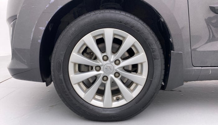 2015 Maruti Ertiga ZDI, Diesel, Manual, 63,611 km, Left Front Wheel