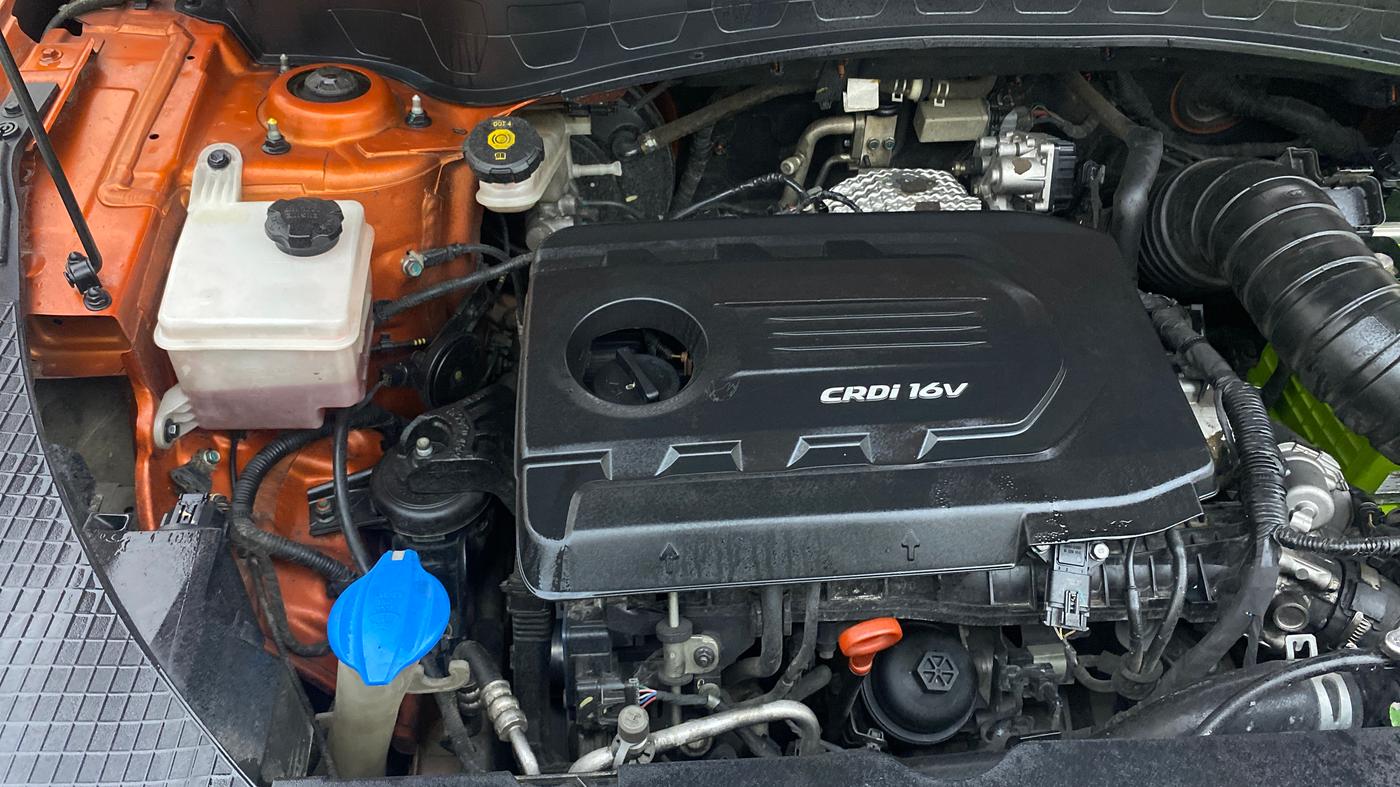 2020 KIA SELTOS GTX PLUS AT 1.5 DIESEL, Diesel, Automatic, 1,00,846 km, Engine View - Right