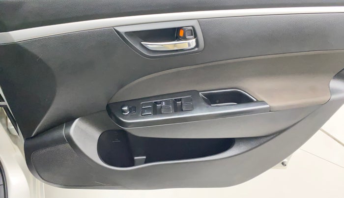 2017 Maruti Swift VXI O, Petrol, Manual, 43,006 km, Driver Side Door Panels Control