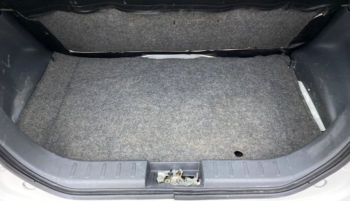 2018 Maruti Alto 800 LXI, Petrol, Manual, 45,029 km, Boot Inside