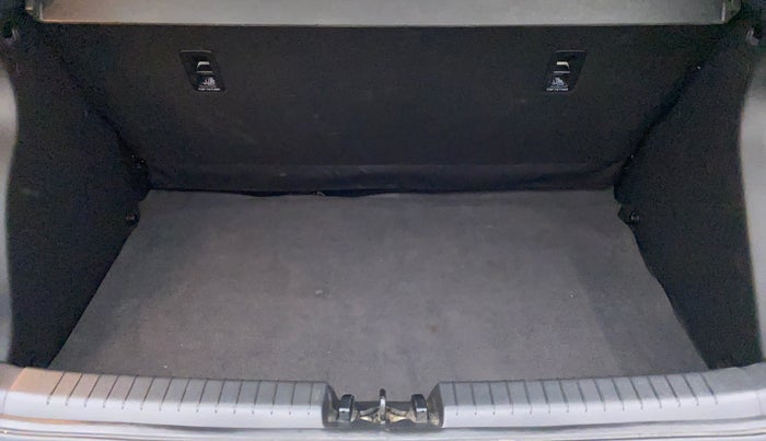 2019 Hyundai Elite i20 ASTA 1.2 (O), Petrol, Manual, 9,774 km, Boot Inside