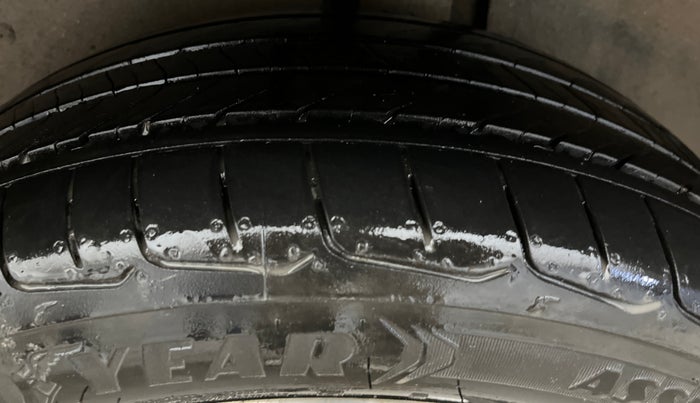 2023 MG HECTOR PLUS SAVVY PRO 1.5 TURBO CVT 7 STR, Petrol, Automatic, 62,175 km, Left Rear Tyre Tread