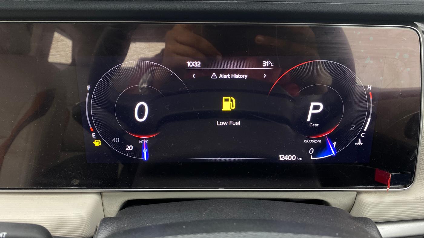 2023 Mahindra XUV700 AX 5 P AT 5 STR, Petrol, Automatic, 12,399 km, Odometer Image