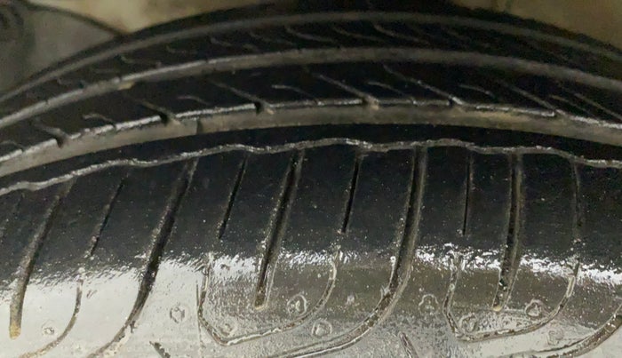 2010 Honda City 1.5L I-VTEC V AT, Petrol, Automatic, 64,115 km, Left Front Tyre Tread