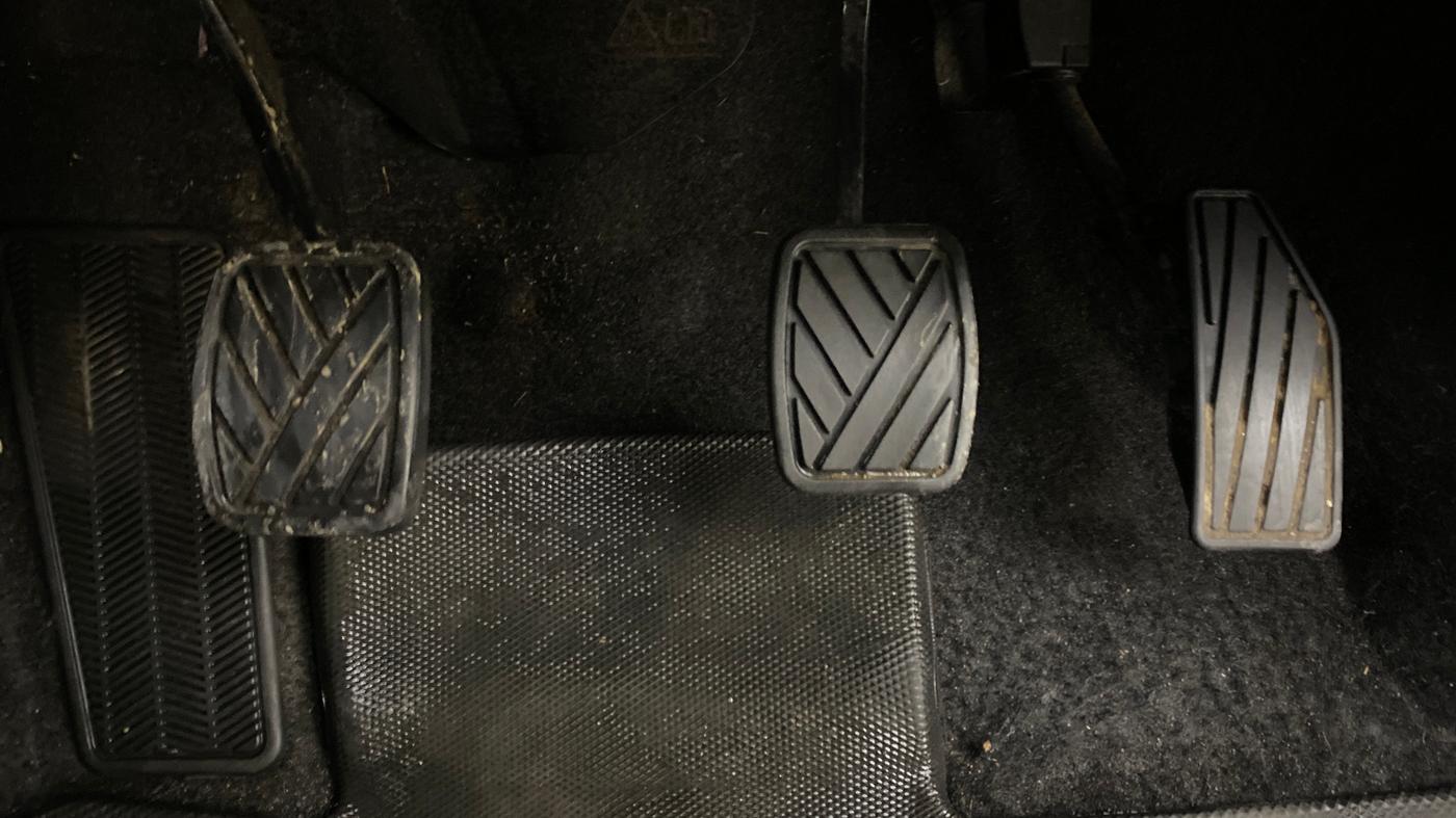 2023 Maruti FRONX DELTA CNG 1.2 MT, CNG, Manual, 46,115 km, Pedals