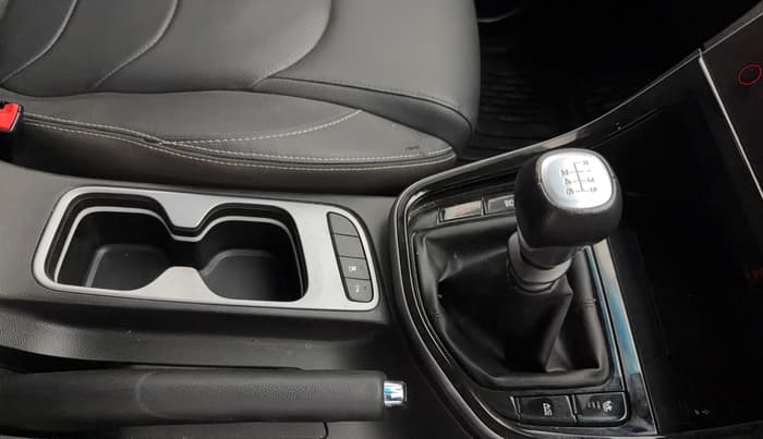 2024 MG HECTOR PLUS BlackStorm 7 STR Diesel, Diesel, Manual, 11,149 km, Gear Lever