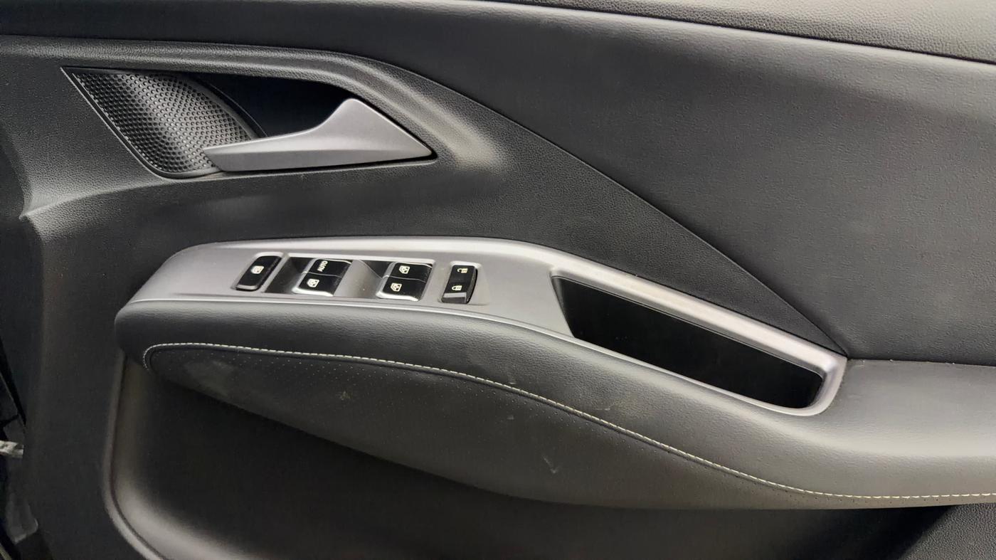 2024 MG HECTOR PLUS BlackStorm 7 STR Diesel, Diesel, Manual, 11,149 km, Driver Side Door Panels Control