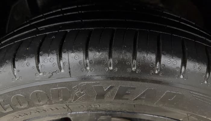 2024 MG HECTOR PLUS BlackStorm 7 STR Diesel, Diesel, Manual, 11,149 km, Left Front Tyre Tread