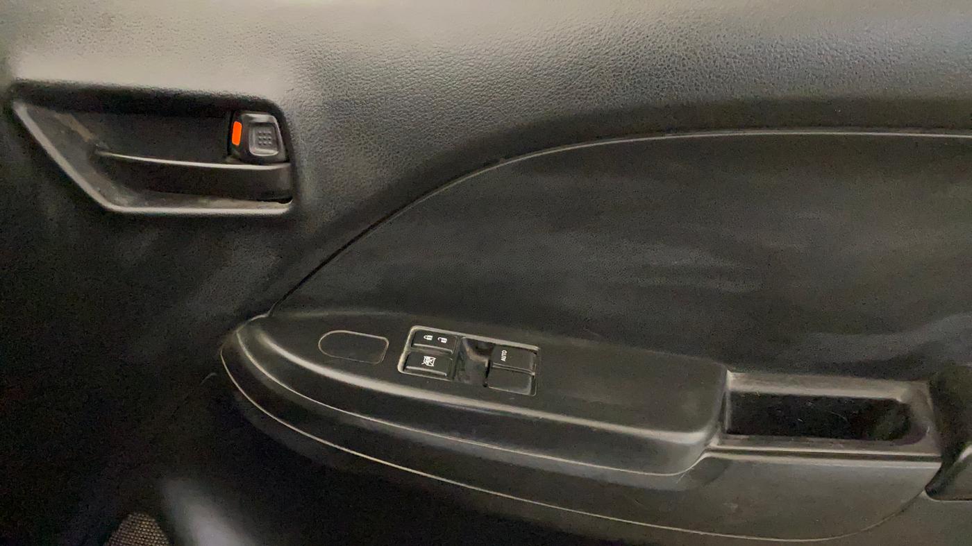 2018 Maruti Baleno SIGMA PETROL 1.2, Petrol, Manual, 83,471 km, Driver Side Door Panels Control