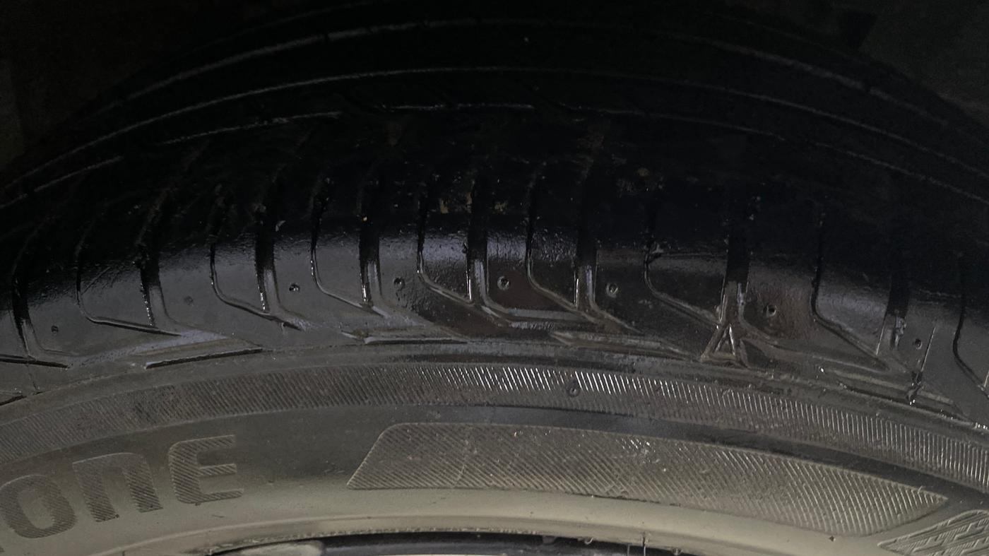 2021 Tata NEXON XZA PLUS PETROL, Petrol, Automatic, 35,930 km, Right Front Tyre Tread