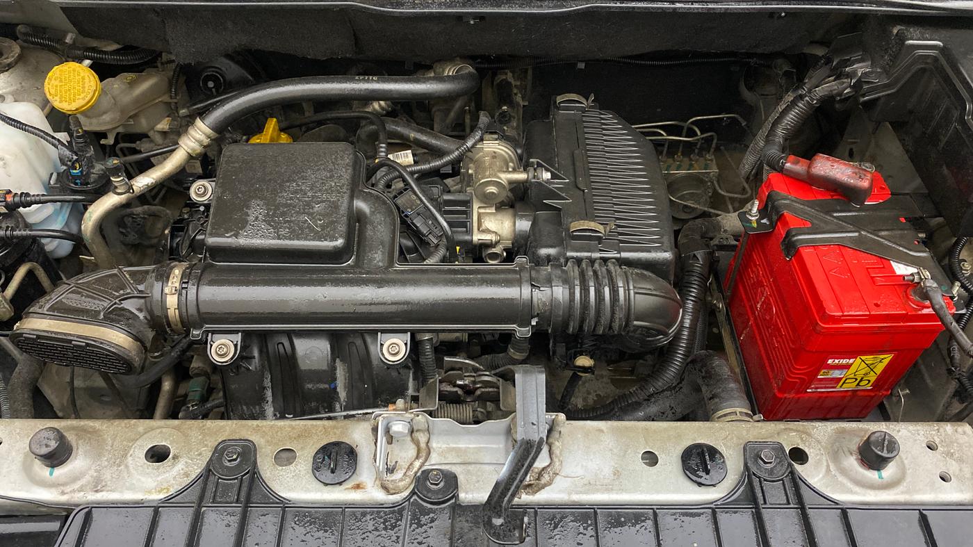 2019 Renault TRIBER RXL MT, Petrol, Manual, 77,954 km, Engine View