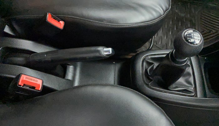 2012 Maruti Swift VDI, Diesel, Manual, 50,018 km, Gear Lever