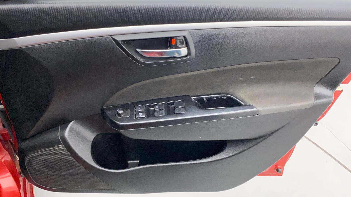 2012 Maruti Swift VDI, Diesel, Manual, 50,018 km, Driver Side Door Panels Control