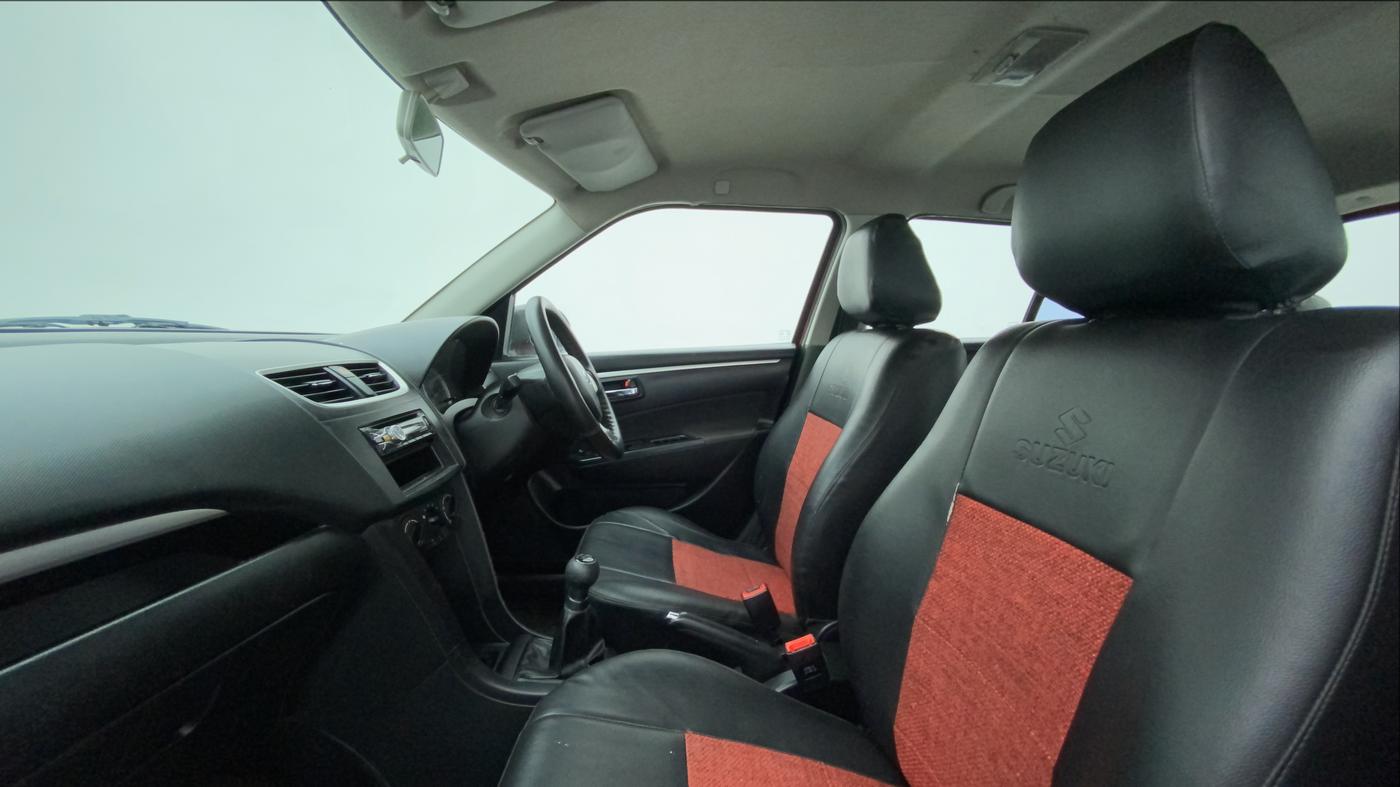 2012 Maruti Swift VDI, Diesel, Manual, 50,018 km, Right Side Front Door Cabin
