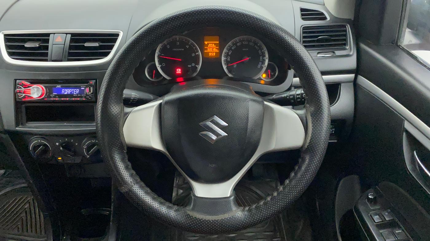2012 Maruti Swift VDI, Diesel, Manual, 50,018 km, Steering Wheel Close Up