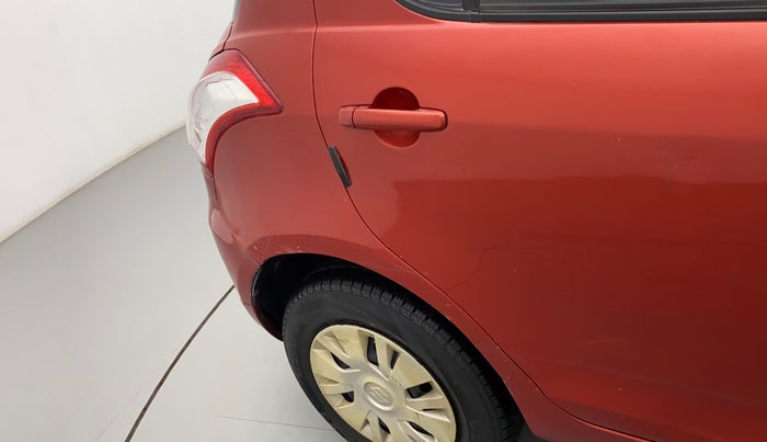 2012 Maruti Swift VDI, Diesel, Manual, 50,018 km, Right quarter panel - Minor scratches