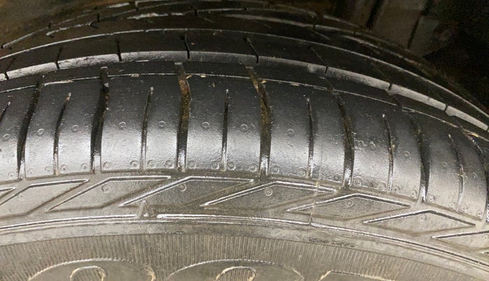 2022 Tata NEXON XZ PLUS (HS) PETROL, Petrol, Manual, 28,620 km, Left Rear Tyre Tread