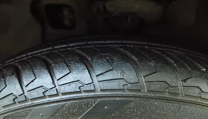 2023 Hyundai EXTER SX(O) CONNECT 1.2 AMT, Petrol, Automatic, 26,727 km, Left Front Tyre Tread