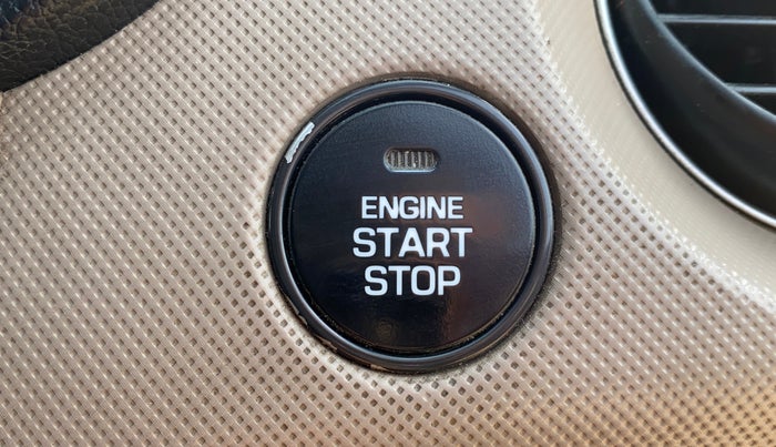 2016 Hyundai Grand i10 ASTA 1.2 KAPPA VTVT, Petrol, Manual, 1,31,515 km, Keyless Start/ Stop Button