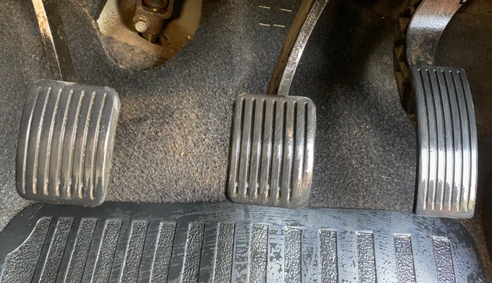 2016 Hyundai Grand i10 ASTA 1.2 KAPPA VTVT, Petrol, Manual, 1,31,515 km, Pedals