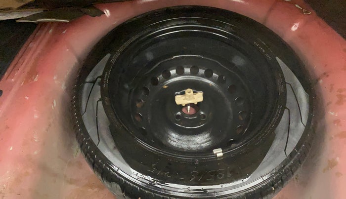 2017 Hyundai Verna 1.6 VTVT SX, Petrol, Manual, 71,946 km, Spare Tyre