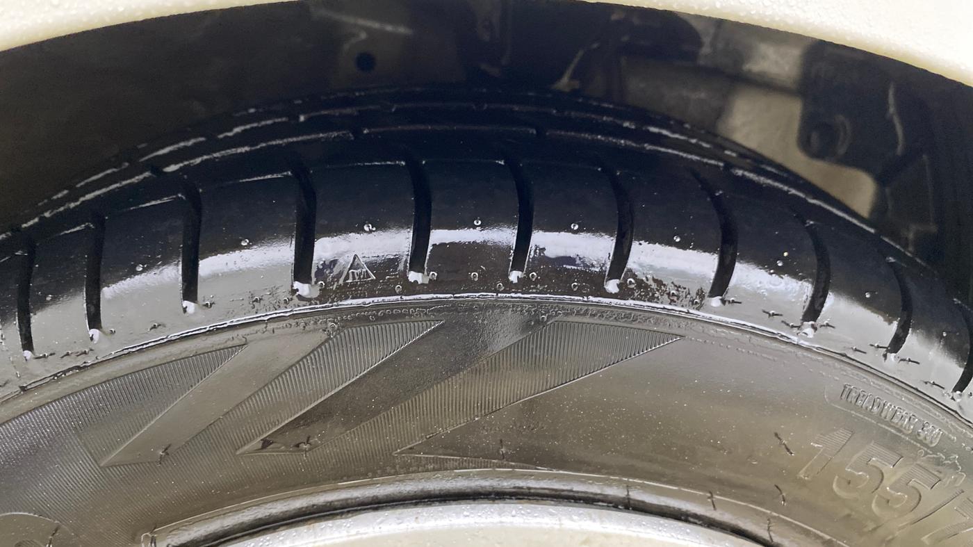 2018 Hyundai Eon ERA +, Petrol, Manual, 55,426 km, Right Front Tyre Tread