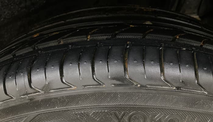 2019 Tata NEXON XM PETROL, Petrol, Manual, 43,429 km, Left Rear Tyre Tread