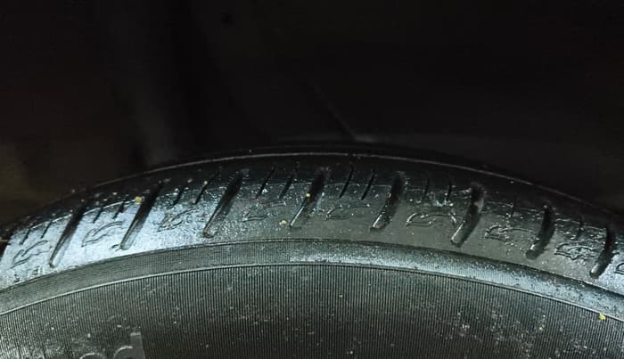 2021 Hyundai VENUE SX PLUS 1.0 TURBO DCT, Petrol, Automatic, 61,395 km, Right Rear Tyre Tread