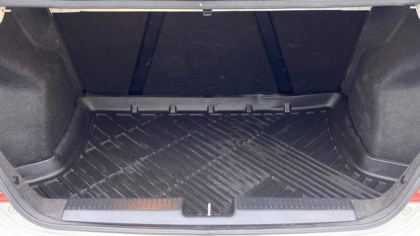 2020 Maruti Dzire ZXI Plus AMT, Petrol, Automatic, 25,928 km, Boot Inside