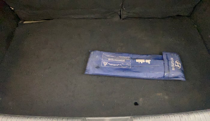 2013 Hyundai i20 ASTA 1.2, Petrol, Manual, 90,622 km, Boot Inside