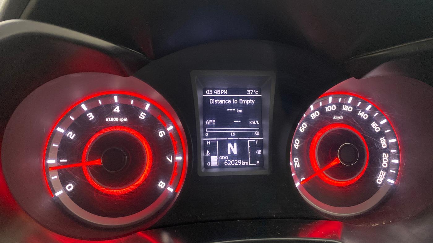 2021 Mahindra XUV300 W6 1.2 PETROL AMT, Petrol, Automatic, 62,028 km, Odometer Image