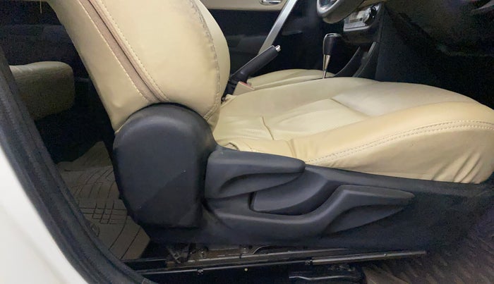 2016 Toyota Corolla Altis G CVT PETROL, Petrol, Automatic, 99,362 km, Driver Side Adjustment Panel