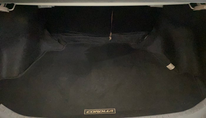 2016 Toyota Corolla Altis G CVT PETROL, Petrol, Automatic, 99,362 km, Boot Inside