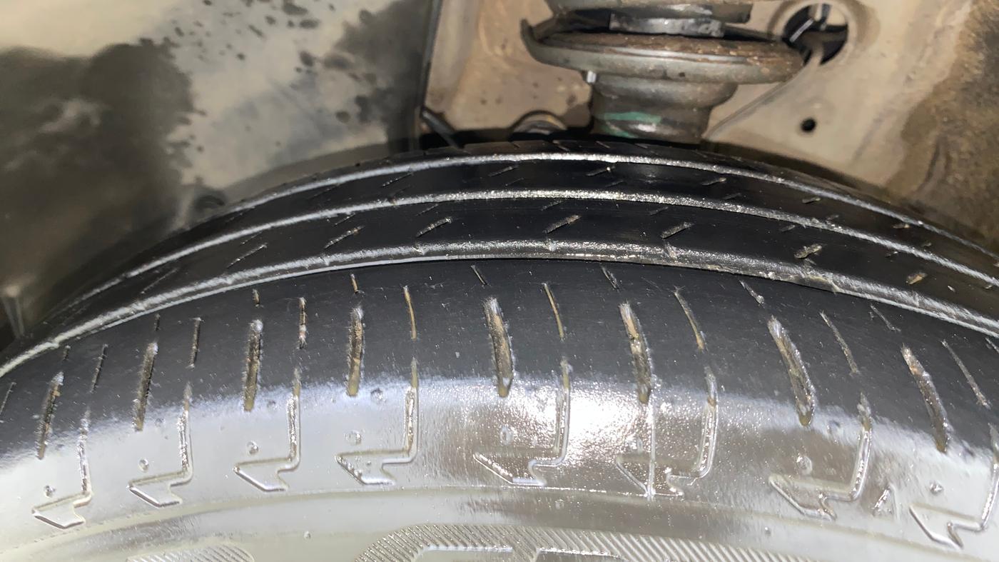 2021 Maruti IGNIS ZETA 1.2, Petrol, Manual, 28,720 km, Left Front Tyre Tread