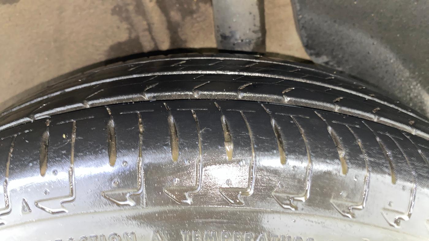 2021 Maruti IGNIS ZETA 1.2, Petrol, Manual, 28,720 km, Left Rear Tyre Tread