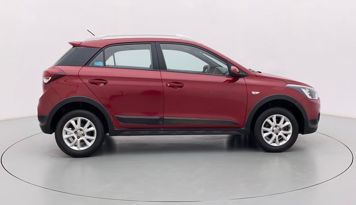2017 Hyundai i20 Active 1.2 BASE, Petrol, Manual, 33,689 km, Right Side View