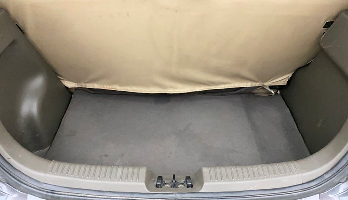 2012 Hyundai i10 ERA 1.1, Petrol, Manual, 38,256 km, Boot Inside