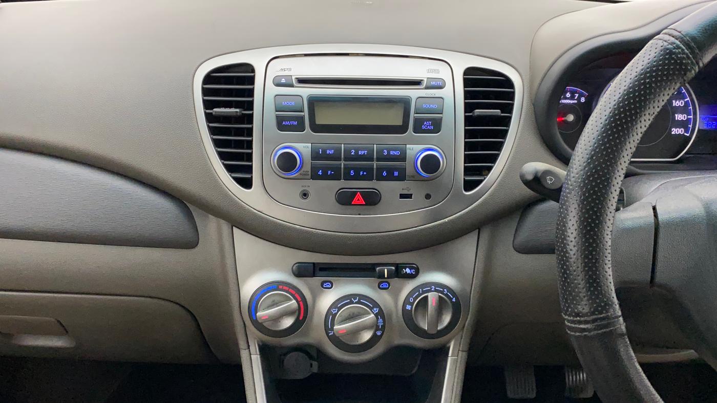 2012 Hyundai i10 ERA 1.1, Petrol, Manual, 38,256 km, Air Conditioner