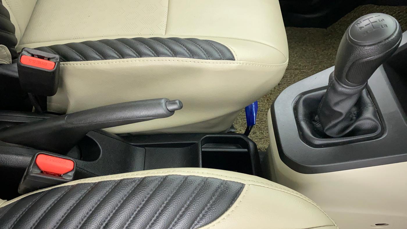 2022 Maruti New Wagon-R 1.0 LXI (O), Petrol, Manual, 8,893 km, Gear Lever