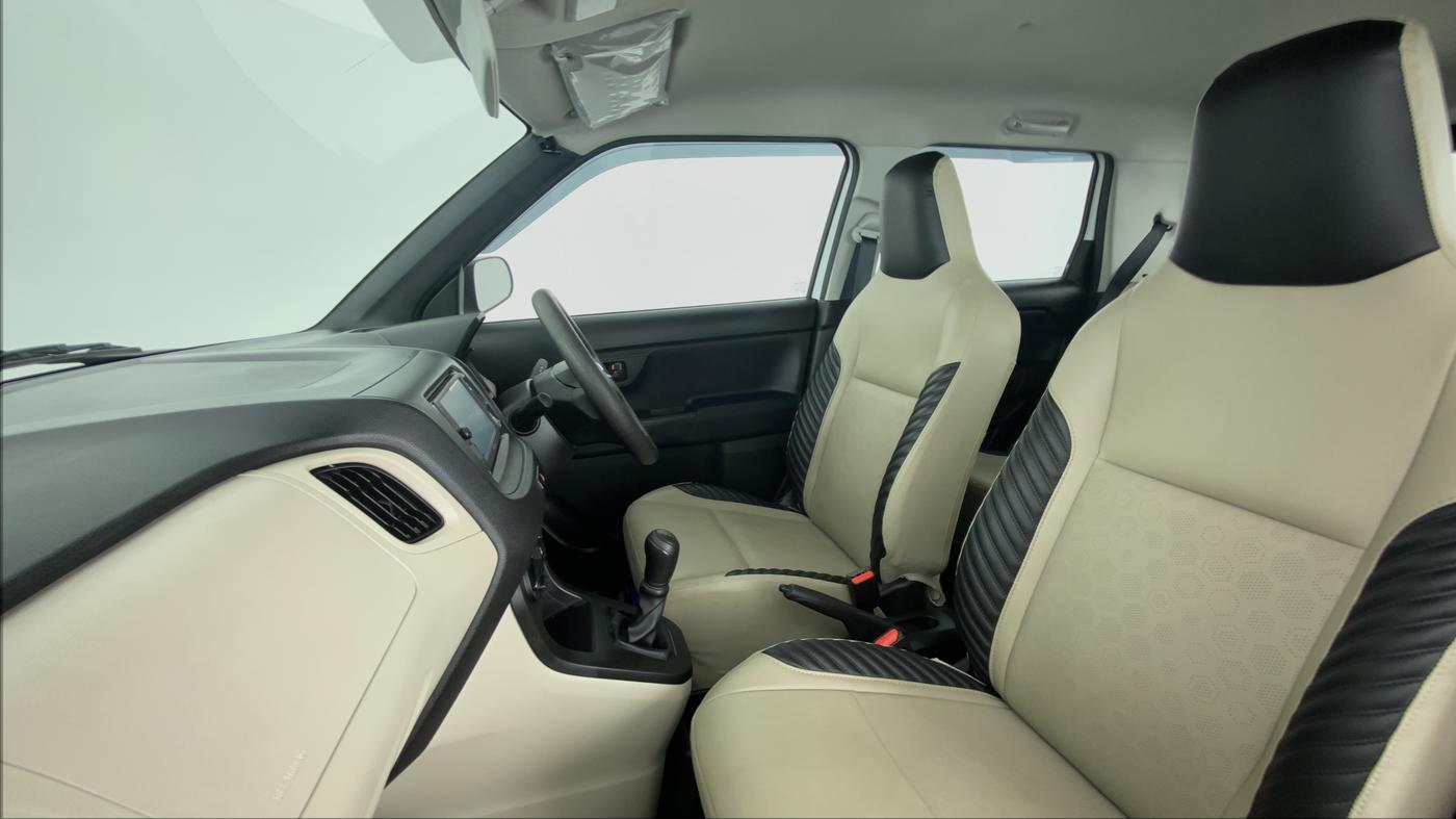 2022 Maruti New Wagon-R 1.0 LXI (O), Petrol, Manual, 8,893 km, Right Side Front Door Cabin