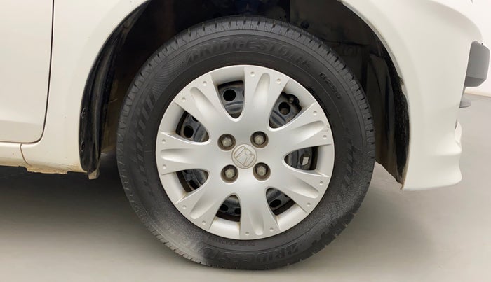 2012 Honda Brio S MT, Petrol, Manual, 53,985 km, Right Front Wheel