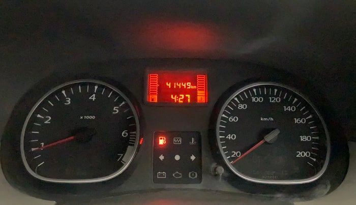 2014 Renault Duster RXE PETROL, Petrol, Manual, 41,439 km, Odometer Image