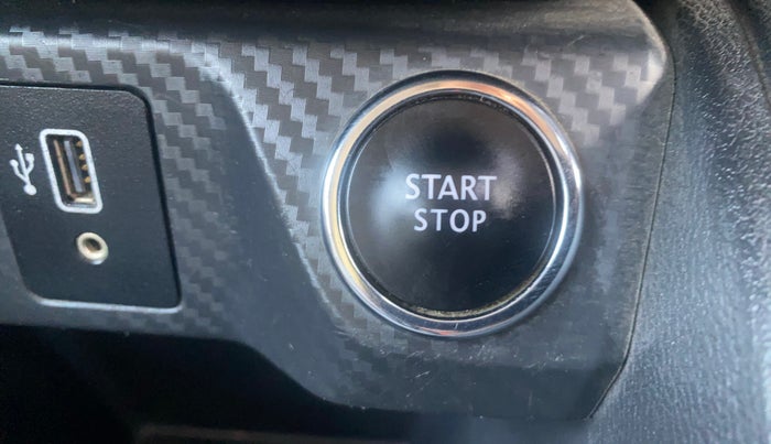 2019 Nissan Kicks XV PREMIUM O DUAL TONE DIESEL, Diesel, Manual, 98,840 km, Keyless Start/ Stop Button