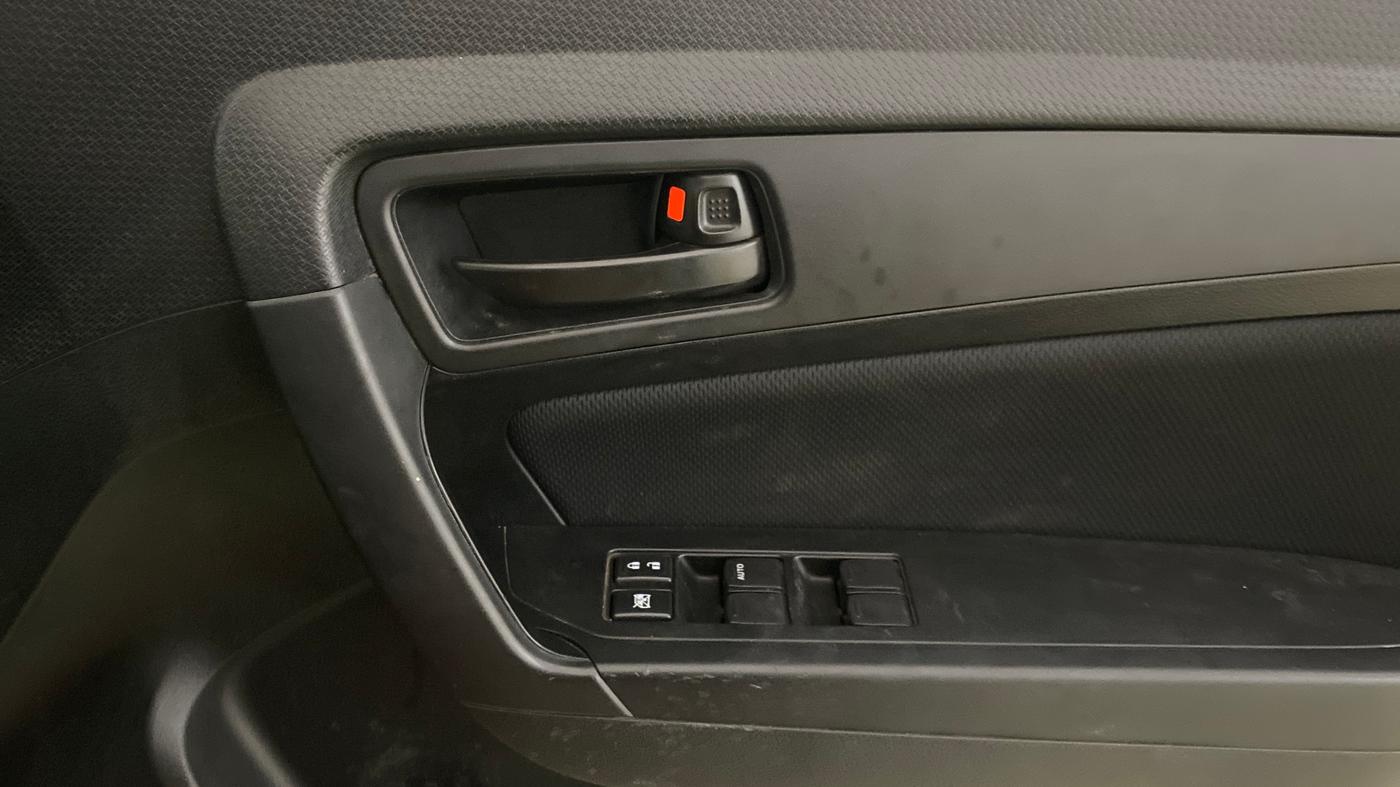 2021 Maruti Vitara Brezza VXI, Petrol, Manual, 38,673 km, Driver Side Door Panels Control