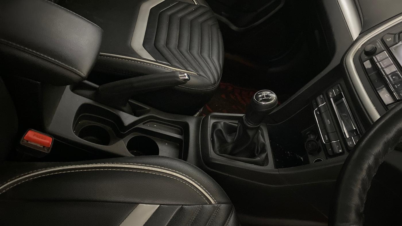 2021 Maruti Vitara Brezza VXI, Petrol, Manual, 38,673 km, Gear Lever