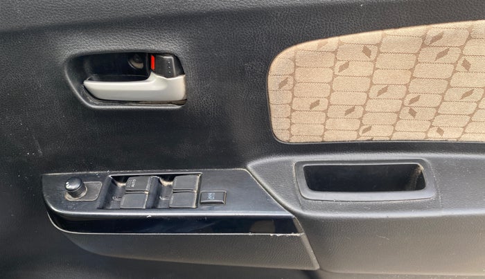 2018 Maruti Wagon R 1.0 VXI+ (O) MT, Petrol, Manual, 77,293 km, Driver Side Door Panels Control