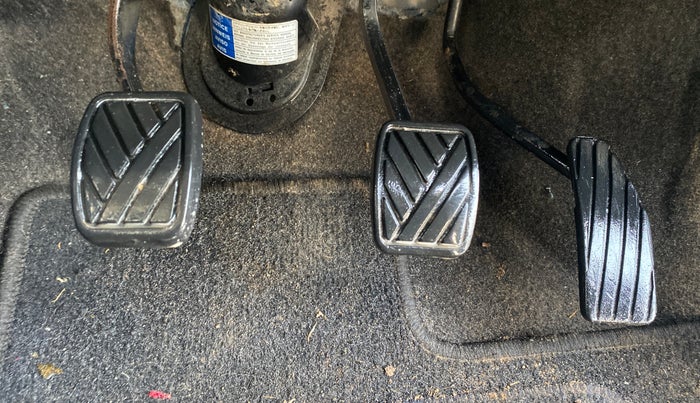 2018 Maruti Wagon R 1.0 VXI+ (O) MT, Petrol, Manual, 77,293 km, Pedals