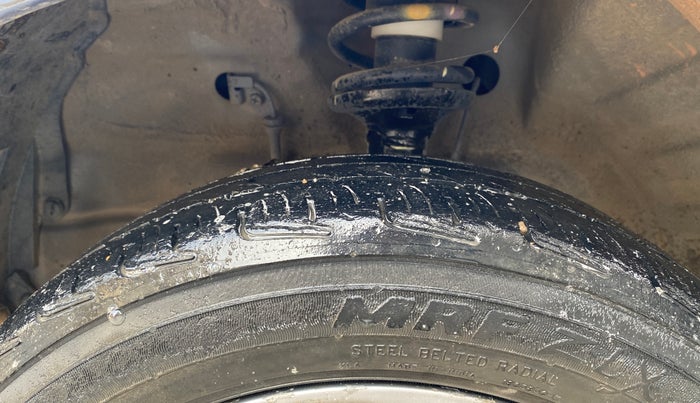 2018 Maruti Wagon R 1.0 VXI+ (O) MT, Petrol, Manual, 77,293 km, Left Front Tyre Tread